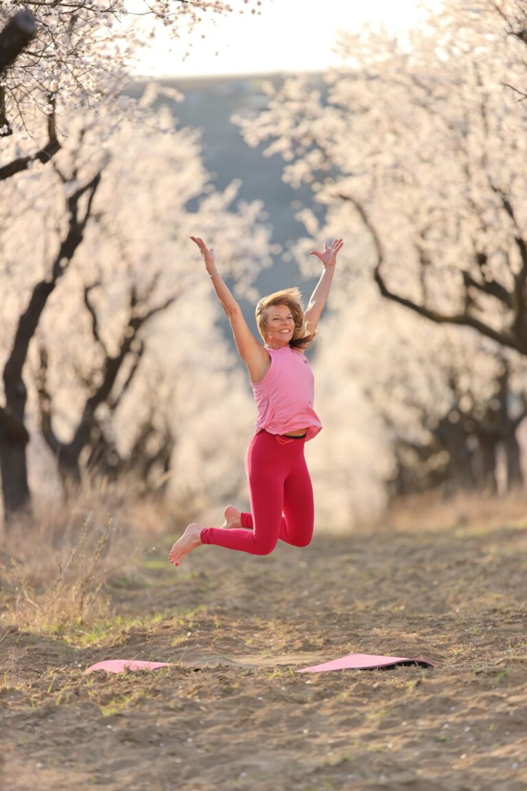 Osvěžte se ranní jógou a vykročte zdravě do nového dne.